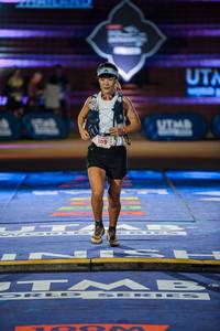 BIB: 105
                            <button type="button" onclick="openModal(22758570)" class="btn btn-primary btn-sm float-right btn-popup" data-toggle="modal" data-target=".modal-high-quality">
                        <i class="fas fa-shopping-cart"></i> Add to Cart
                    </button>
                                            <button type="button" onclick="isThisMe(22758570, true)" class="btn btn-success btn-sm float-right btn-popup btn-isme hidden" data-toggle="tooltip" data-placement="bottom" title="นี่คือรูปของคุณใช่ไหม คลิกที่นี่เพื่อเอาเข้าอัลบั้ม">
                        <i class="fas fa-plus"></i> Add to album
                    </button>
                    <button type="button" onclick="isThisMe(22758570, false)" class="btn btn-warning btn-sm float-right btn-popup btn-isnotme hidden">
                        <i class="fas fa-ban"></i> Remove from album
                    </button>